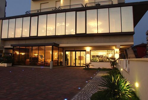 Hotel Classic Lido Di Savio